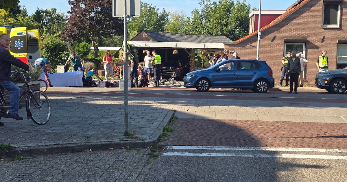 Man zwaargewond na aanrijding, traumaheli ter plaatse.