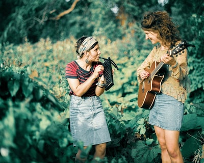 Duo 11minuteslate speelt in Hortus Nijmegen