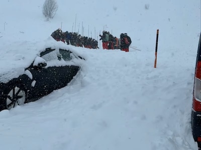 Op wintersport naar Lech of Zürs? Toegangswegen van skiresorts in Oostenrijk afgesloten door lawine