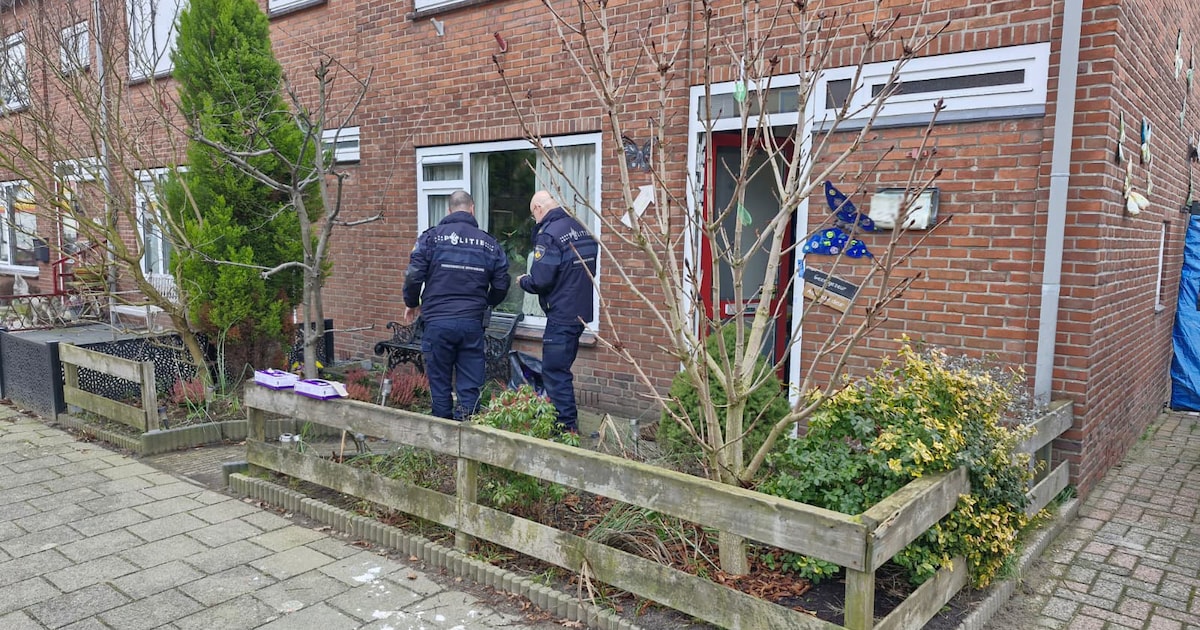 Burgemeester sluit woning in ’s-Heerenbergse woonwijk na vondst explosieven en wapens