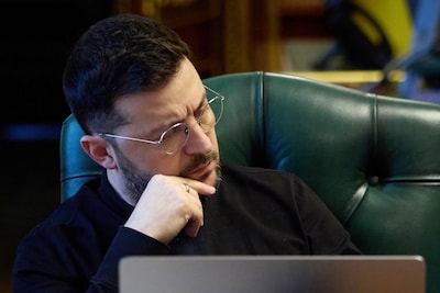 Zelensky komt met ‘alternatieven’ voor Amerikaans vredesplan, VS zet hem onder nog grotere druk