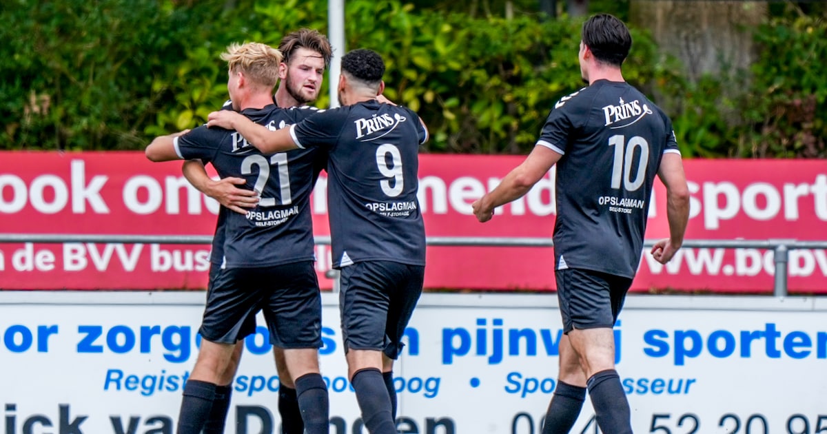Hoe Arwin (26) na een tip van zijn oud-trainer snel naam maakt bij GVVV ...