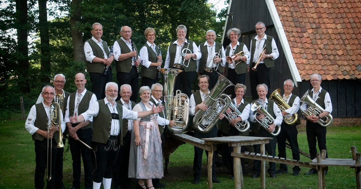 Hilgeländer Musikanten openen jubileumjaar in Groenlo