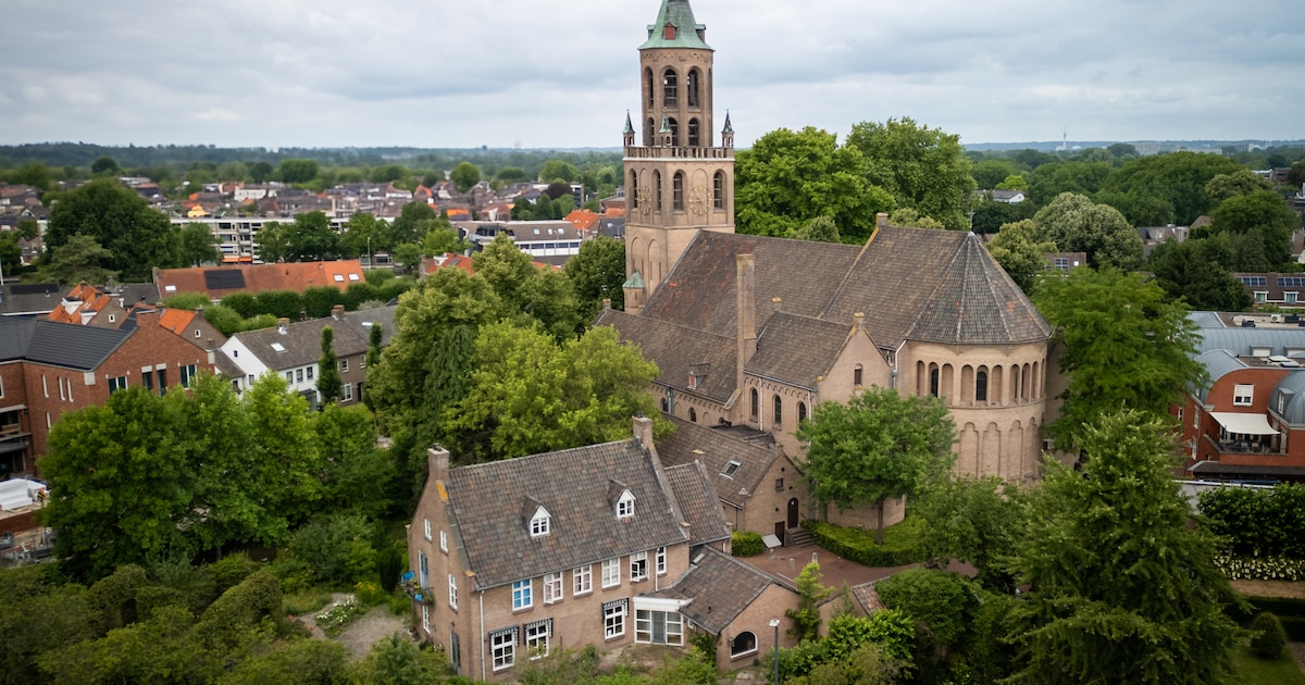 Geniaal plan? Pastorie in beeld als onderkomen voor mfa én omstreden trafohuisje