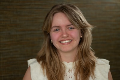 Emma Ebbers treedt op in Winterswijk