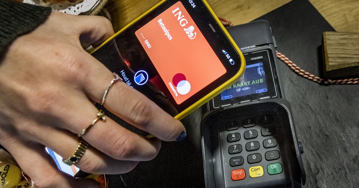 Pinpas aan kassa raakt uit de gratie, betalen met smartphone beleeft ...