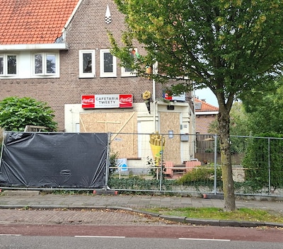 Frank moet met zijn kinderen weken ergens anders slapen na felle brand bij de buren