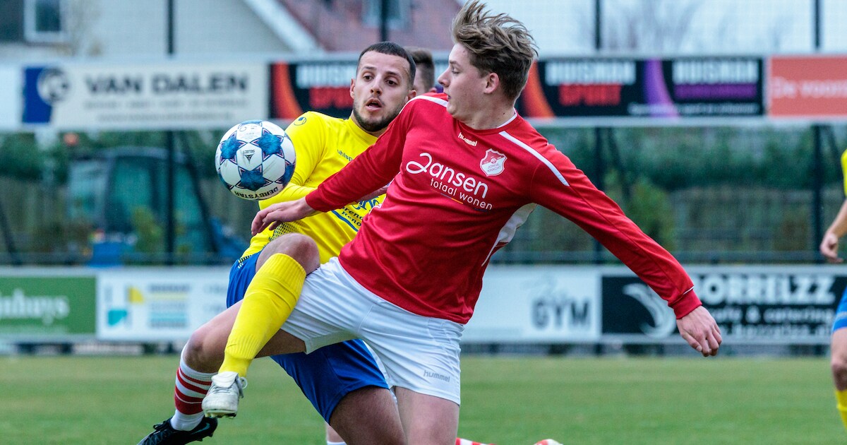 ‘Voetbalrookie’ Max Reijmers van Jonge Kracht staat voor zijn eerste ...