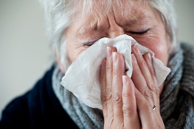 Snipverkouden? Het kan al griep zijn, maar de meeste mensen hebben last van het rhinovirus of – jawel – corona