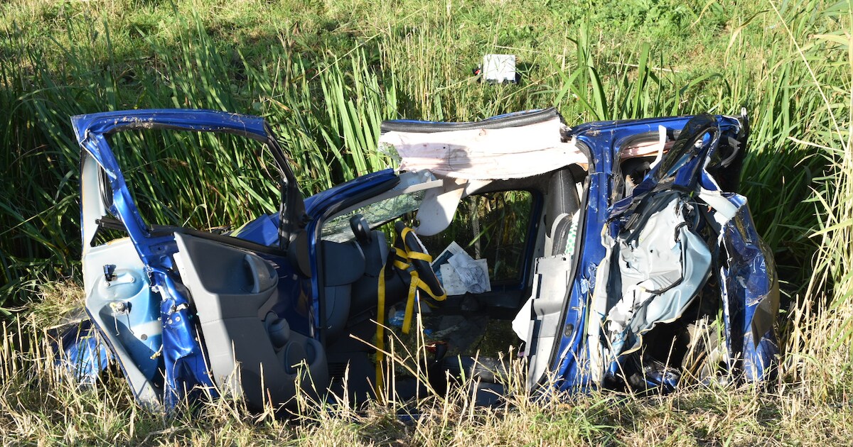 Automobilist zwaargewond na botsing in Zuilichem, traumahelikopter gealarmeerd.