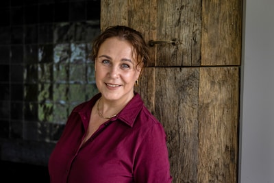 Judith Fanto (57) verliest bijna alles tegelijk, dan redt één boek haar leven