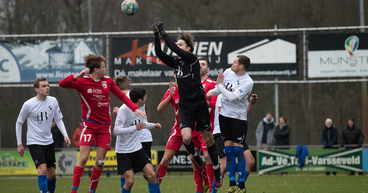 Transferblog amateurvoetbal | doelman Van Ringelenstijn van Varsseveld naar Longa’30