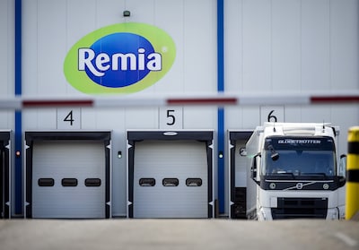 Koninklijke mayonaise bij sausbedrijf Remia: bedrijf is jarig en ondergaat bijzondere naamsveranderi