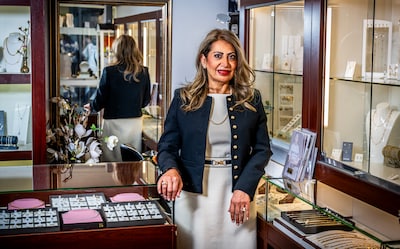 Nachtmerries voor juwelier Abeer na gewapende overval: 'Die jongens hebben geen idee wat ze hebben veroorzaakt'
