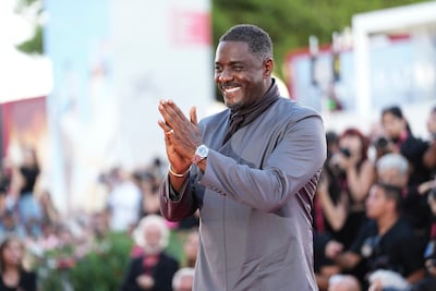 Acteur Idris Elba wordt geridderd voor zijn inzet voor jongeren