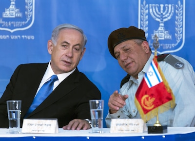 Netanyahu versus Eisenkot: wat staat er voor Israël op het spel bij de verkiezingen van morgen?