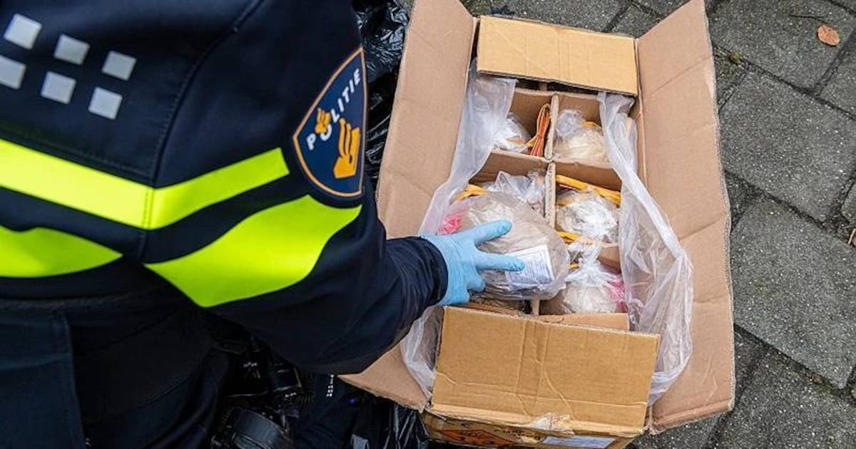 Illegaal vuurwerk gevonden bij controle opslagboxen in Nieuwegein