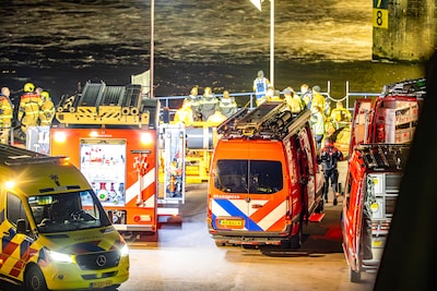 Hulpdiensten rukken massaal uit naar Graafsebrug voor zoektocht naar mogelijke drenkeling