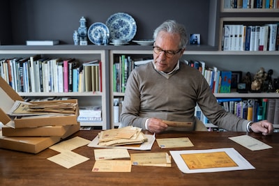 Brieven van vader uit concentratiekamp zaten vol geheimtaal: ‘Familie uit oud-Beijerland zijn de Bri