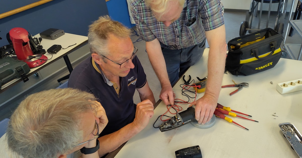 Vrijwilligers Repair Café Boxmeer volgen trainingskamp