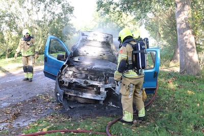 Grote schade bij autobrand in Enspijk