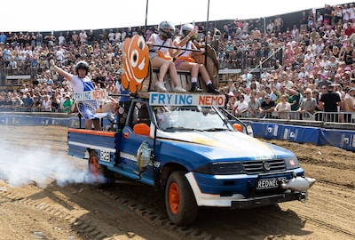 LIVE Zwarte Cross 2026 | Tweede dag van start • Opnieuw warm • Zwaargewichten aan de bak