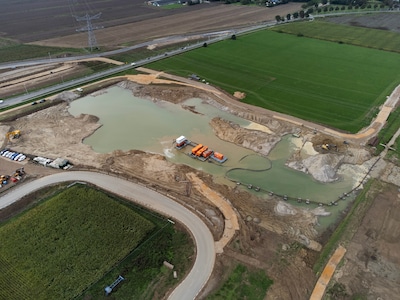 Deel van A15 wordt gemaakt in een speciale ‘waterplas’ van 1,8 kilometer (de grootste in de wereld) 
