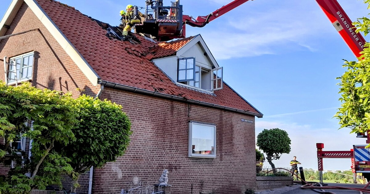 Woningbrand op Deilsedijk in Deil