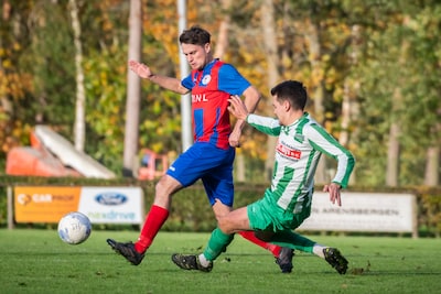 SSS verliest de toss, staat bij rust 5-0 achter maar komt met wind in de rug aardig dichtbij • Volha