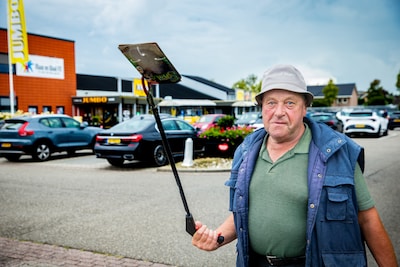 Van slagerij tot Jumbo en begraafplaats: vrijwillige klusser Aalderd is niet te stuiten, ook niet na zijn pensioen