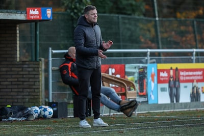 Trainer uit de vierde klasse grijpt zijn kans bij ‘vrouwenkampioen’ DTS Ede: ‘Daar kan ik nog beter 