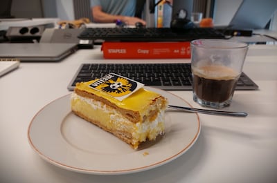 Feest voor Vitesse! Hier haal je nu geel-swerte tompoucen in Arnhem
