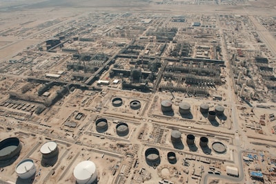 Raffinaderijen draaien overuren bij Shell, aandeelhouders profiteren mee van miljardenwinst