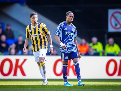 Broedertwist, kleedkamergejuich en een nieuw doel: dit gebeurde er ...