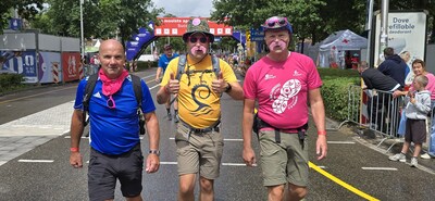 LIVE Vierdaagse 2026 | Tiener opgepakt voor zware mishandeling tijdens optreden Lil Kleine • Zon sch