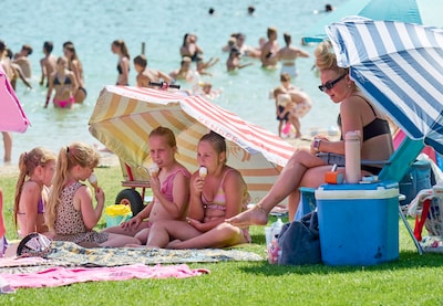 Waarom het weer nu zo heet en gevaarlijk is: ‘Hete lucht kan niet ontsnappen’