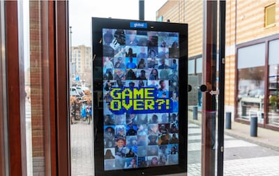 Politie deelt beelden van nepagenten en oplichters in Utrecht, Amersfoort, Veenendaal en Houten: ver