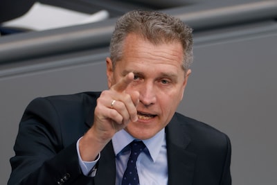 Duitse rechter spreekt AfD‑europarlementariër Bystron vrij na delen vermeende Hitlergroeten