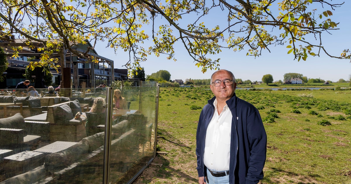 Masood (63) organiseert Vrijheidsmaaltijd terwijl zijn geboorteland Iran in onzekere tijden verkeert
