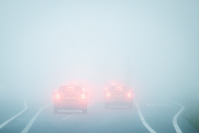 Code geel om plaatselijk dichte mist in meerdere provincies