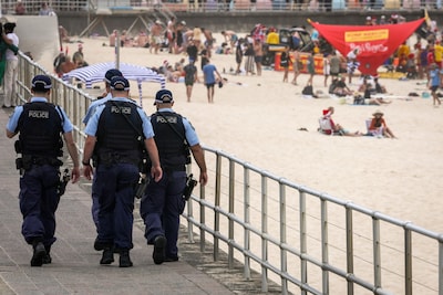 ‘Grootste inzet van politie voor een nieuwjaarsviering ooit’ in Sydney na aanslag Bondi Beach