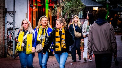 Vitessevrienden op de Korenmarkt: ‘Het moet nog landen’