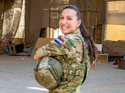 Defensie haalt niet het uiterste uit vrouwen, zegt Lin: ‘Ik hoop het voor generatie na mij beter te maken’