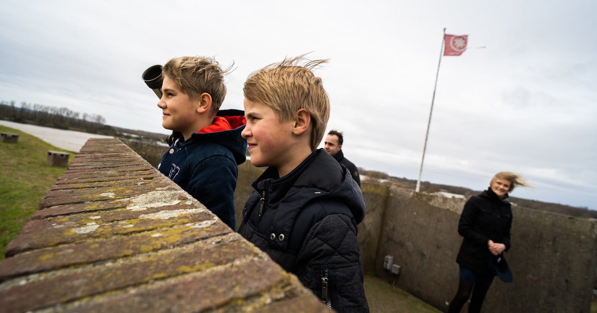 Kijken naar de storm vanaf Fort Pannerden: een bijzonder uitje op zondag