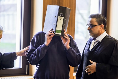 Duitse verpleger die tien patiënten met injecties doodde, wordt nu gelinkt aan 120 andere verdachte sterfgevallen