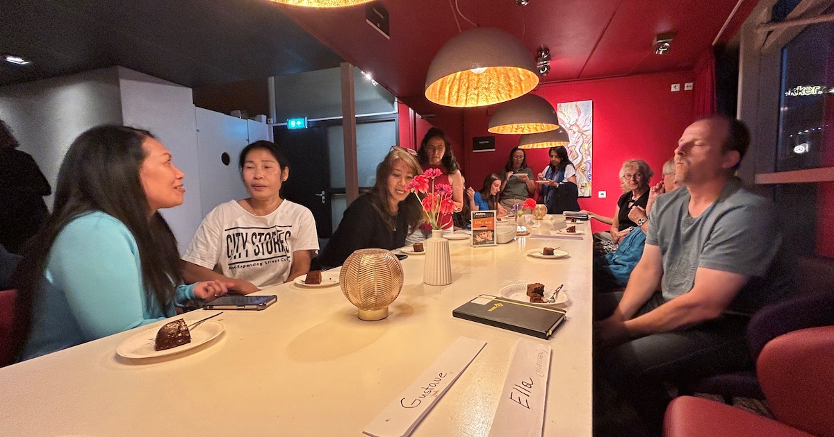 Taalcafé Amphion viert 10-jarig bestaan in Doetinchem | Regio | De ...