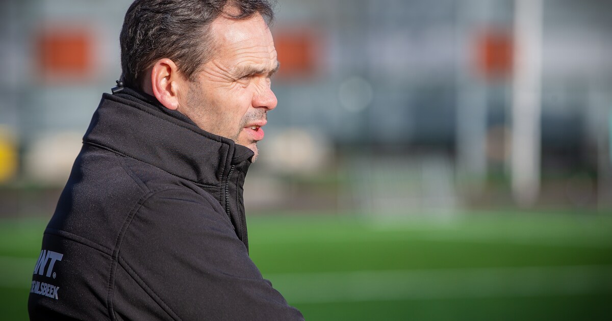 Voetbalcoach Theunissen kondigt afscheid aan bij Milsbeek