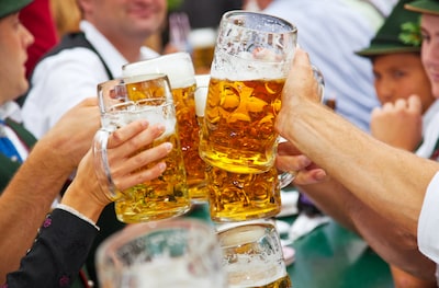 Tot 16 jaar cel voor Nederlanders na ‘griezelige’ overval op Oostenrijks eindexamenfeest