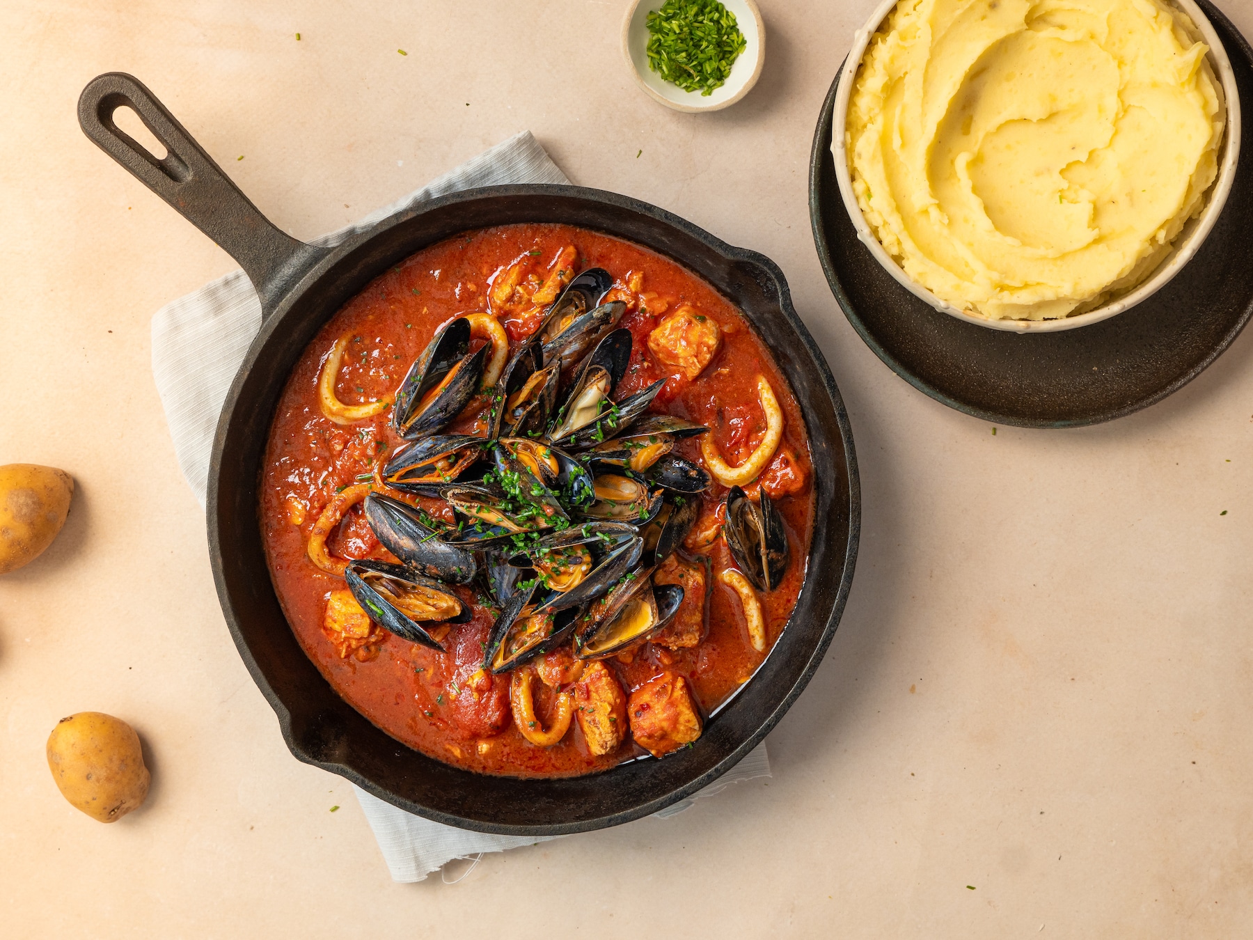 Wat Eten We Vandaag: Pittig vispannetje met ‘nduja