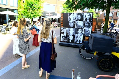 Expositie over femicide in Barneveld moet aandacht vragen voor geweld tegen vrouwen ‘Niemand hoeft e
